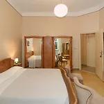 Grande Italia Hotel 3*