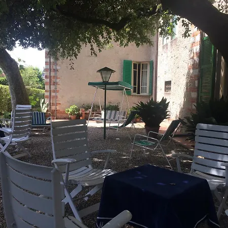 Grande Italia Hotell 3*